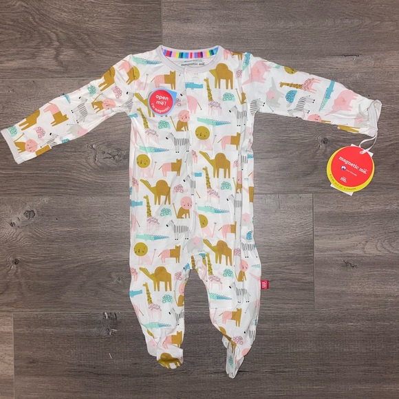 Magnetic Me Pajamas - Picture 2 of 4